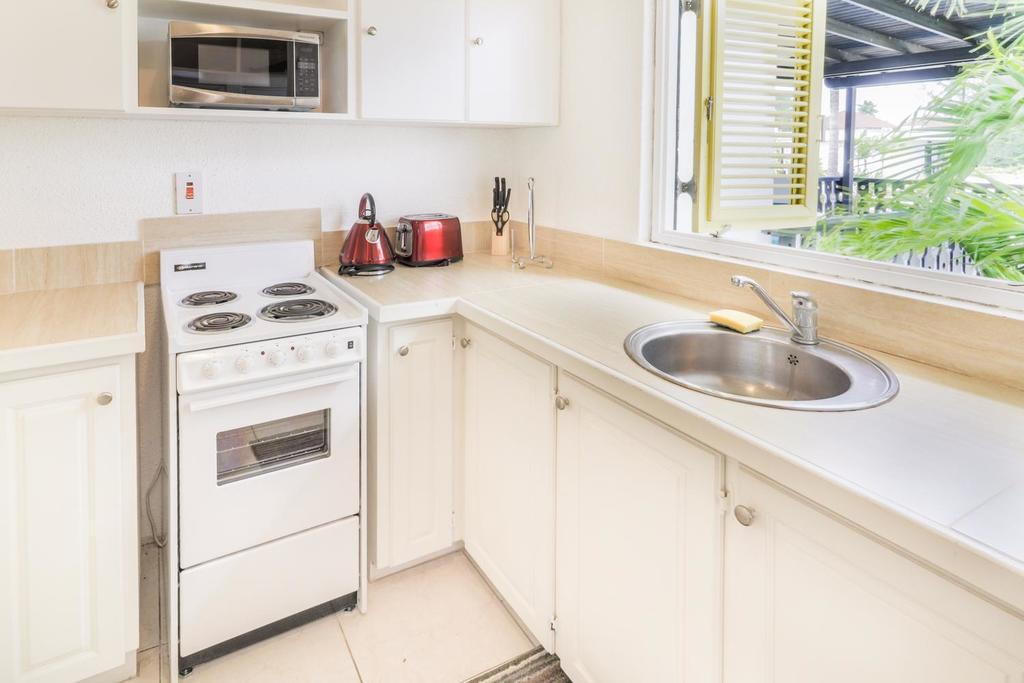 230 Gg Rockley Barbados Apartment Bridgetown Ngoại thất bức ảnh